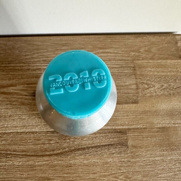 Vancouver 2010 Olympic Glasses and Quatchi Stainless Steel Water Bottle - Picture 4 of 4